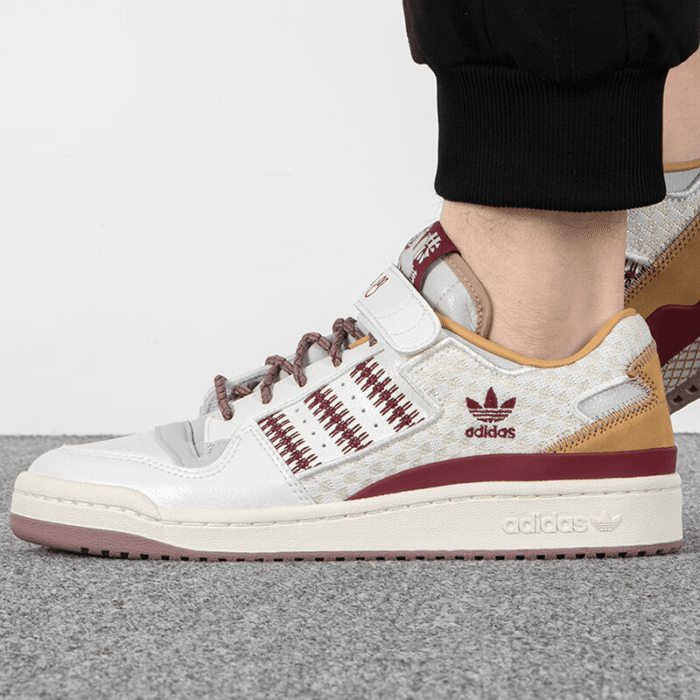 Adidas x Miffy co-branded sneakers - 图片 1