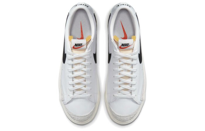 Nike black and white sneakers - Image 5