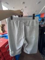 【UZ86073】adidas tasodifiy shortilari kulrang - 图片 3