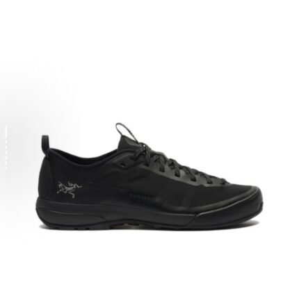 8817 Arc'teryx KONSEAL LT engil erkaklar piyoda poyabzali QORA